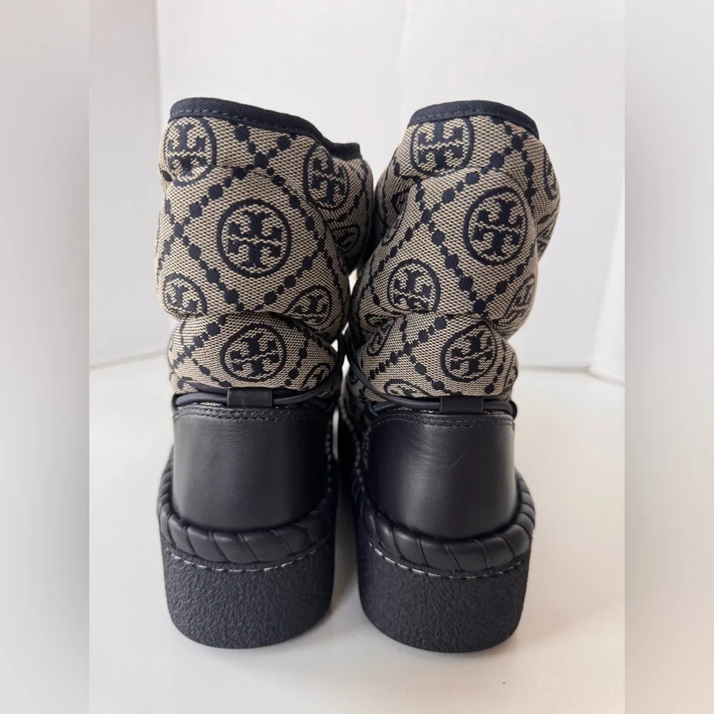 Tory Burch Monogrammed Logo Navy Blue Sleeping Bag Lined Boots Shoes Women’s 7